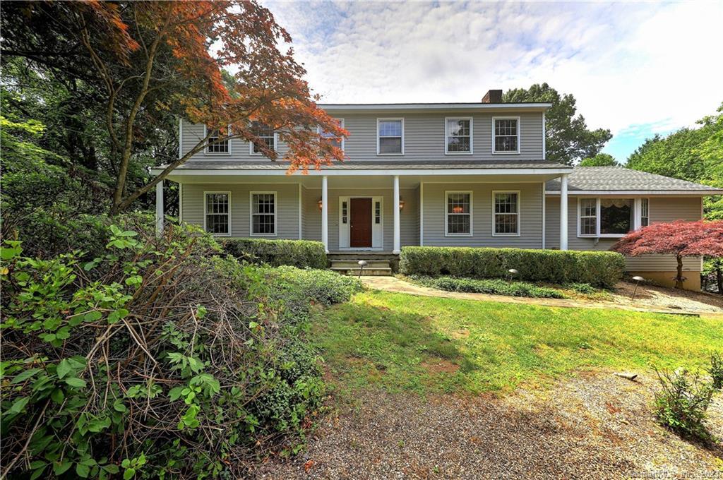 25 Skytop Drive — exterior photo