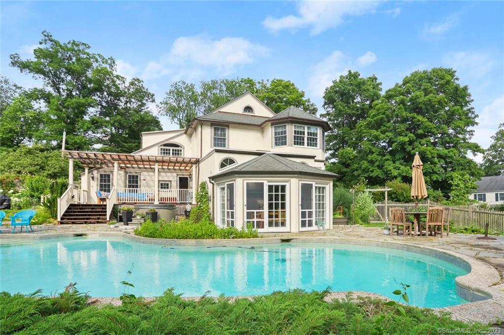 58 Skymeadow Drive, Stamford, CT 06903