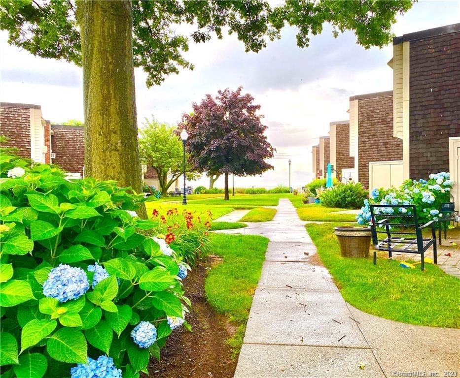 75 West Walk West Haven CT