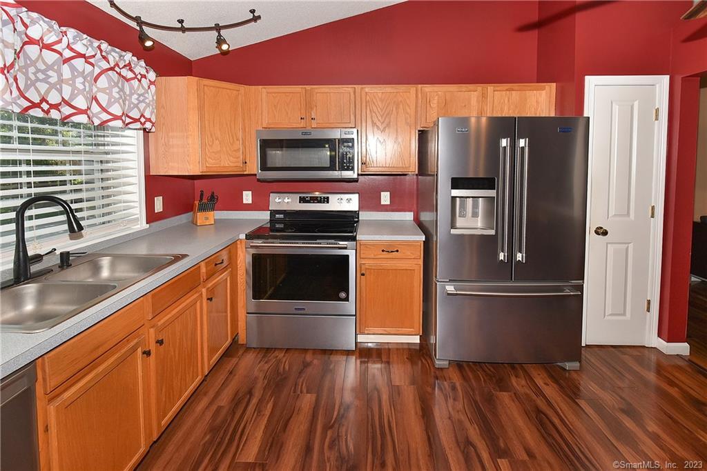 448 Wetherell Street, Manchester, CT 06040 - Thumbnail 12