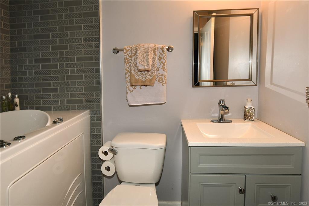448 Wetherell Street, Manchester, CT 06040 - Thumbnail 18
