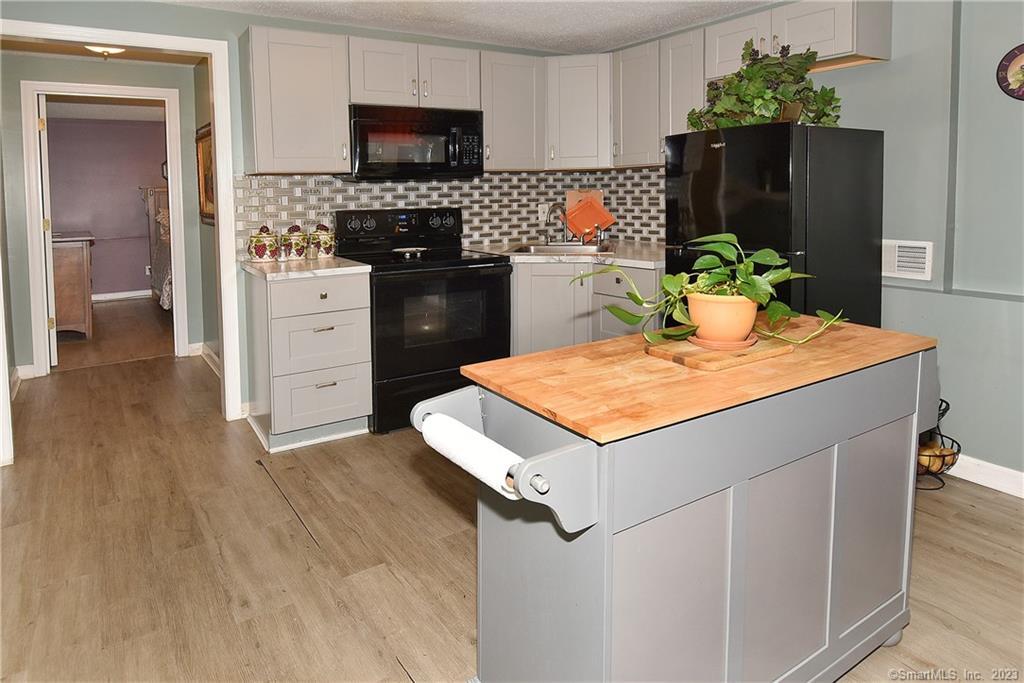 448 Wetherell Street, Manchester, CT 06040 - Thumbnail 26