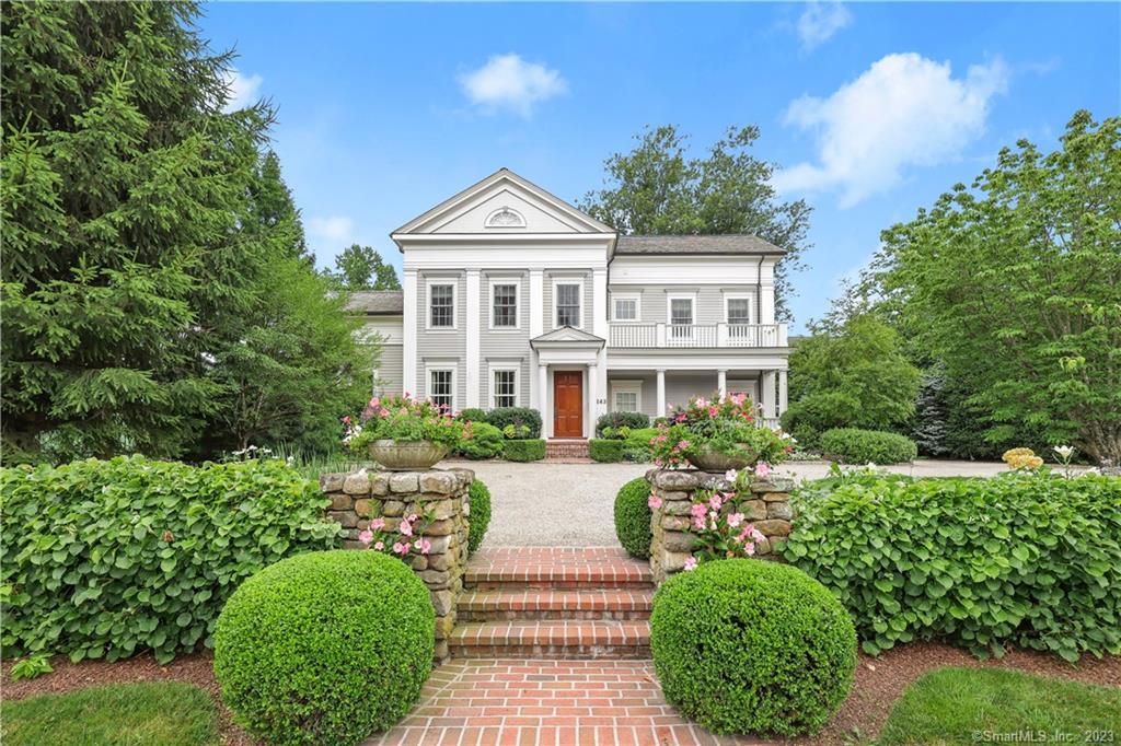 243 South Avenue — exterior photo