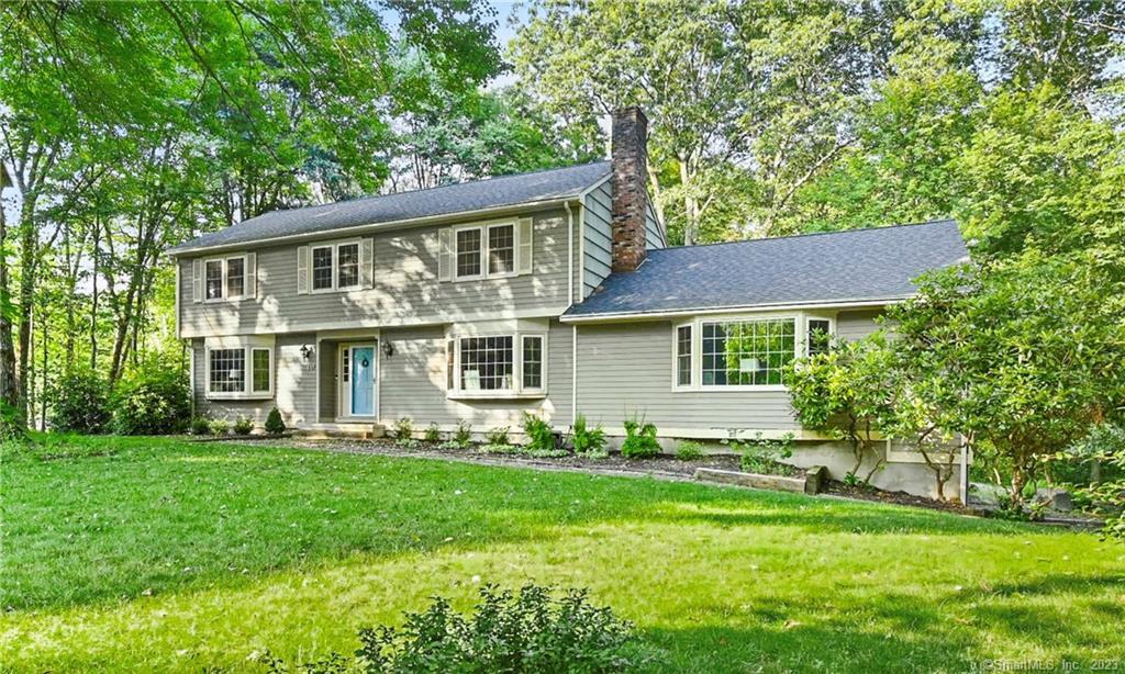 19 Lynnbrook Road — exterior photo