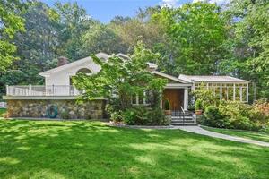 Homes for sale in Greenwich, CT | 24 Nutmeg Dr, Greenwich, CT 06831 | MLS# 170584601