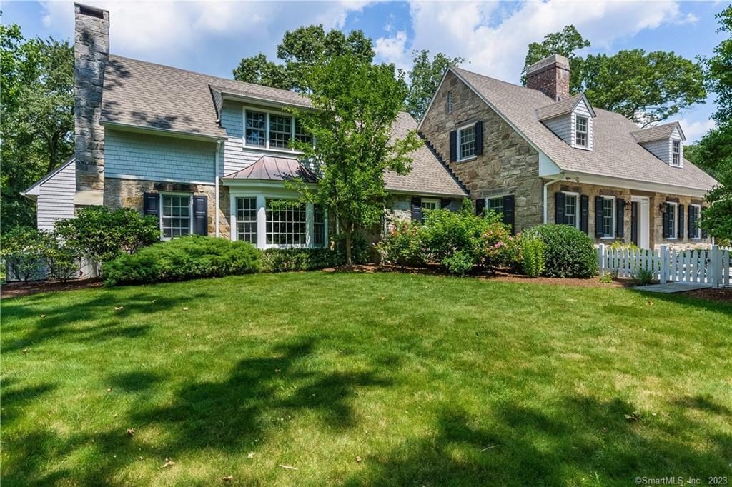 9 Sylvan Road — exterior photo