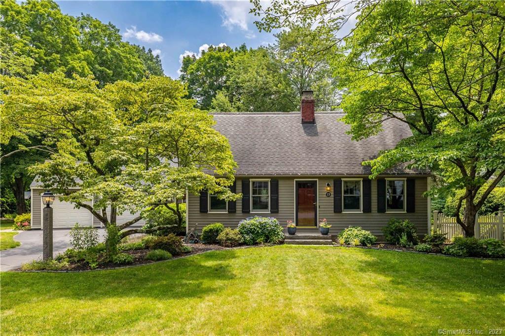 Homes For Sale in Simsbury, CT William Raveis Real Estate