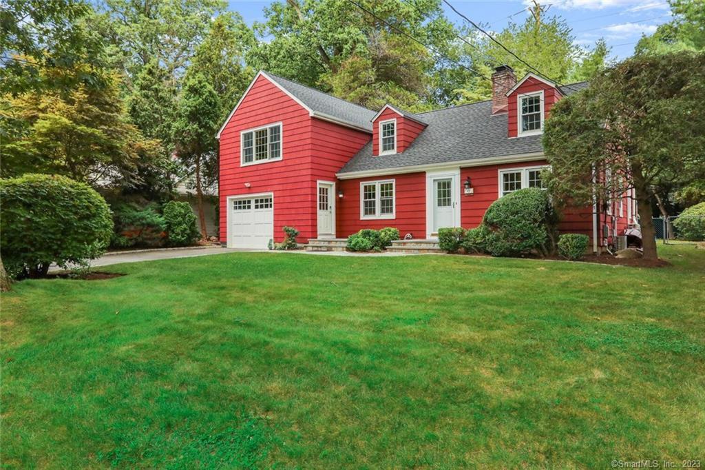 25 Summit Road, Greenwich, Connecticut photo 1