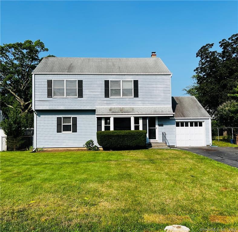 125 Waterbury Avenue — exterior photo