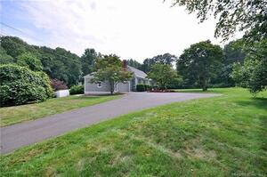 5 Pebble Road