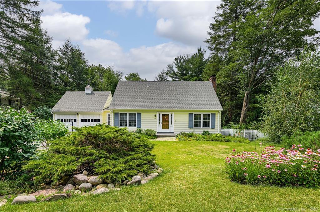 51 Chipman Drive, Cheshire, Connecticut Residential for sale