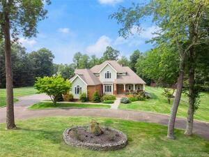 11 Middleton Road