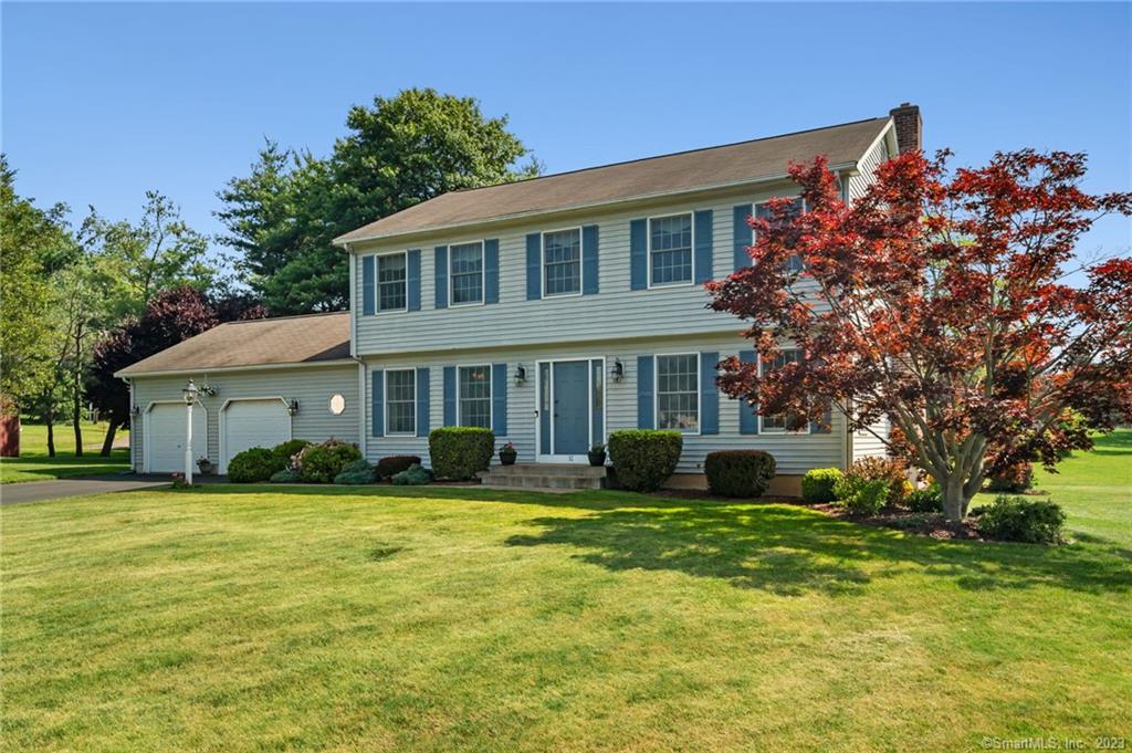32 Sparrow Court, Suffield, CT 06078