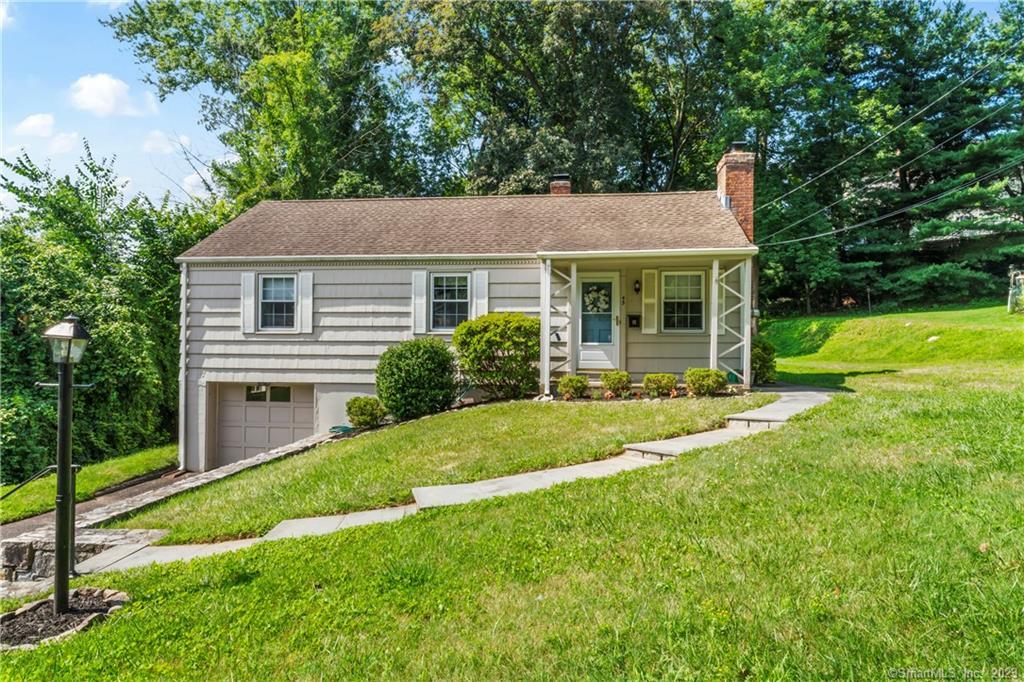 43 Rockview Road — exterior photo