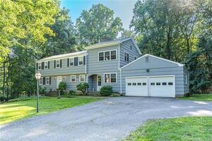 35 Gray Rock Road