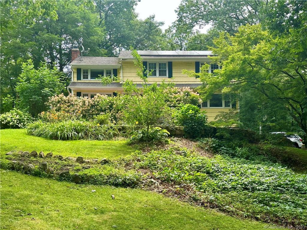 51 Mimosa Court — exterior photo