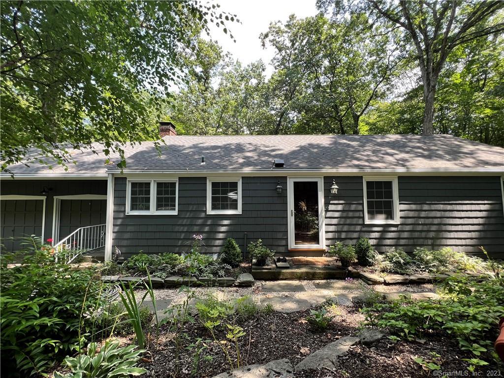 20 Rockhouse Road — exterior photo