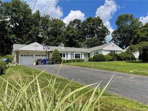 14 Blue Mountain Road