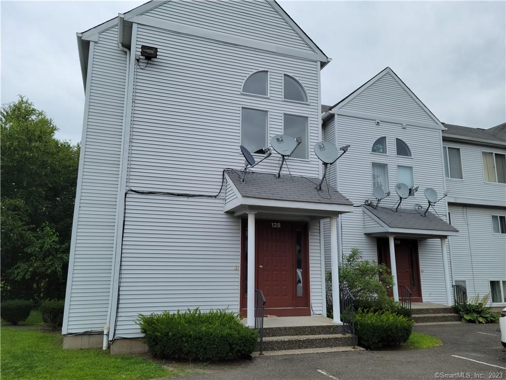 128 Hamden Avenue #J, Waterbury, CT 06704