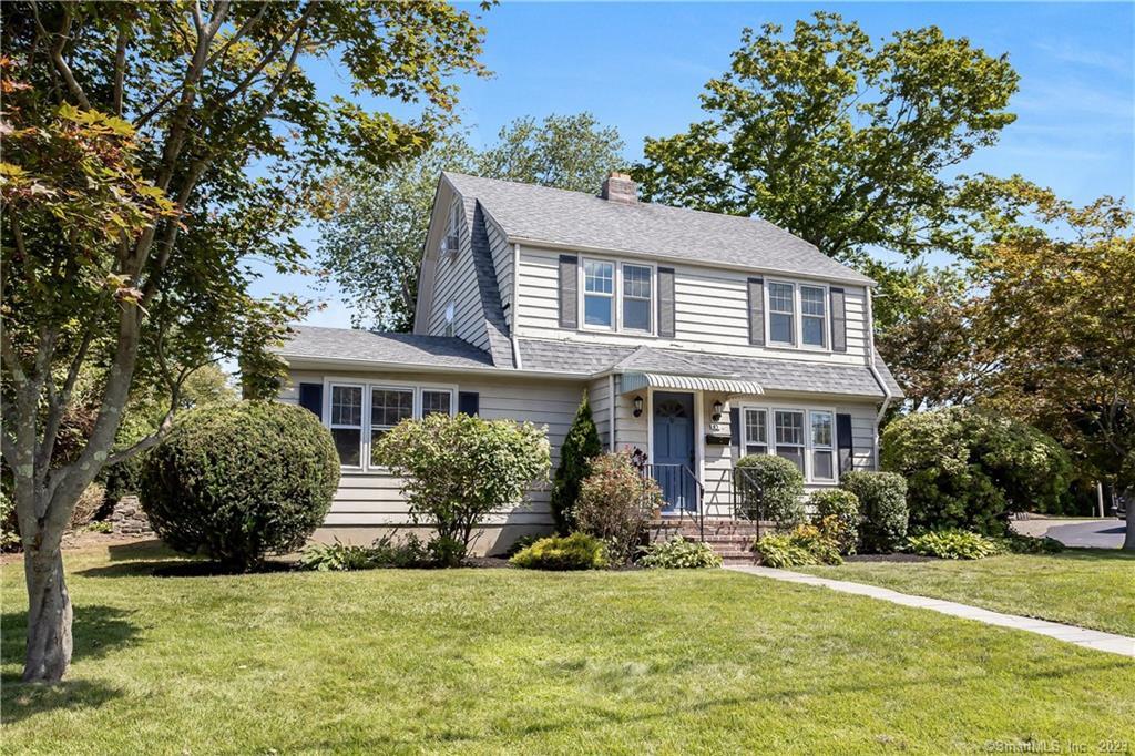 43 Chestnut Street — exterior photo