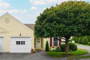 41 Elizabeth Circle, Unit 41