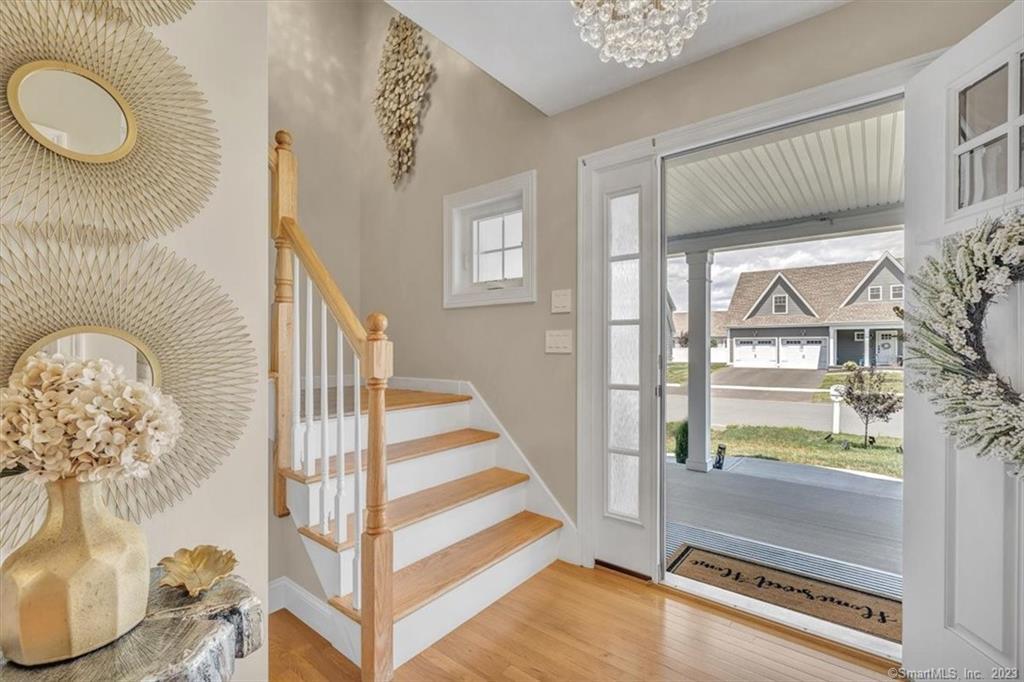 33 Old Village Windsor CT 06095 Active