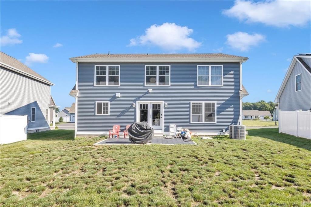 33 Old Village Windsor CT 06095 Active