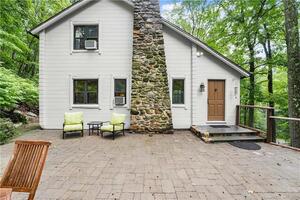 74 Mountain Road