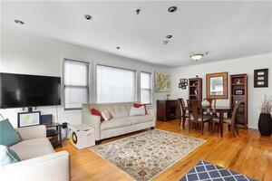 6 Rowan Street, Unit 2