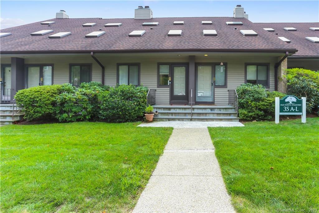 9 Old N Stamford Road, Unit 35J — exterior photo