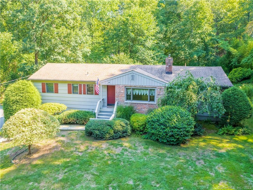 60 Stony Hill Road — exterior photo