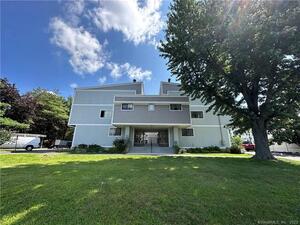 296 Main Avenue, Unit 21