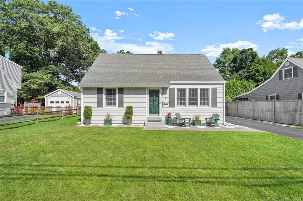 7 Friendly Road — exterior photo