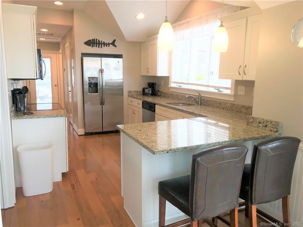 21 Seaside Lane, Old Lyme, CT 06371 - Thumbnail 8