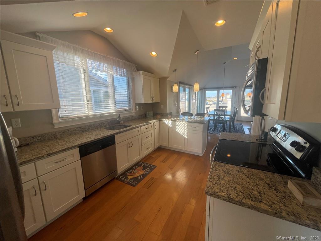21 Seaside Lane, Old Lyme, CT 06371 - Thumbnail 12