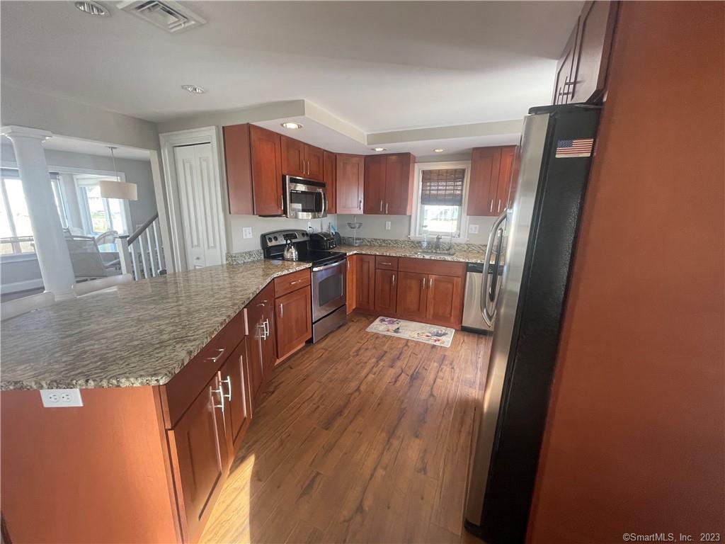 21 Seaside Lane, Old Lyme, CT 06371 - Thumbnail 9