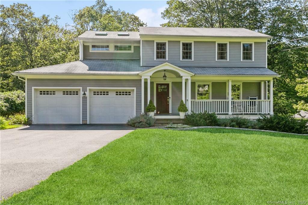 189 Barry Avenue — exterior photo