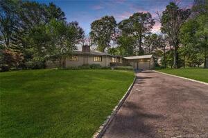 4 Blue Mountain Road
