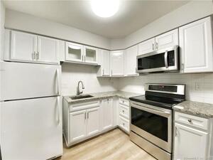 445 Hope Street, Unit 21