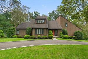 37 Ridge Road