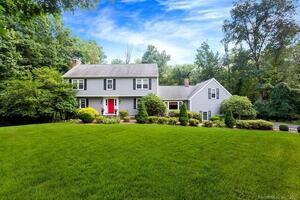 9 Langner Lane