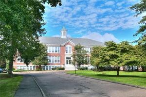 35 Bridge Street, Unit 101