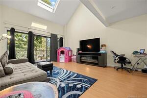 666 Main Avenue, Unit A4