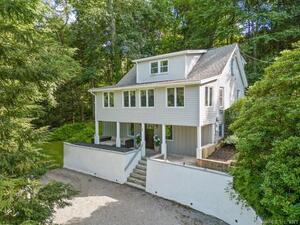 90 Engleside Terrace