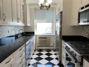 65 Glenbrook Road, Unit 9A