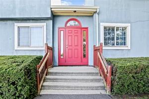 9 Maple Tree Avenue, Unit E4