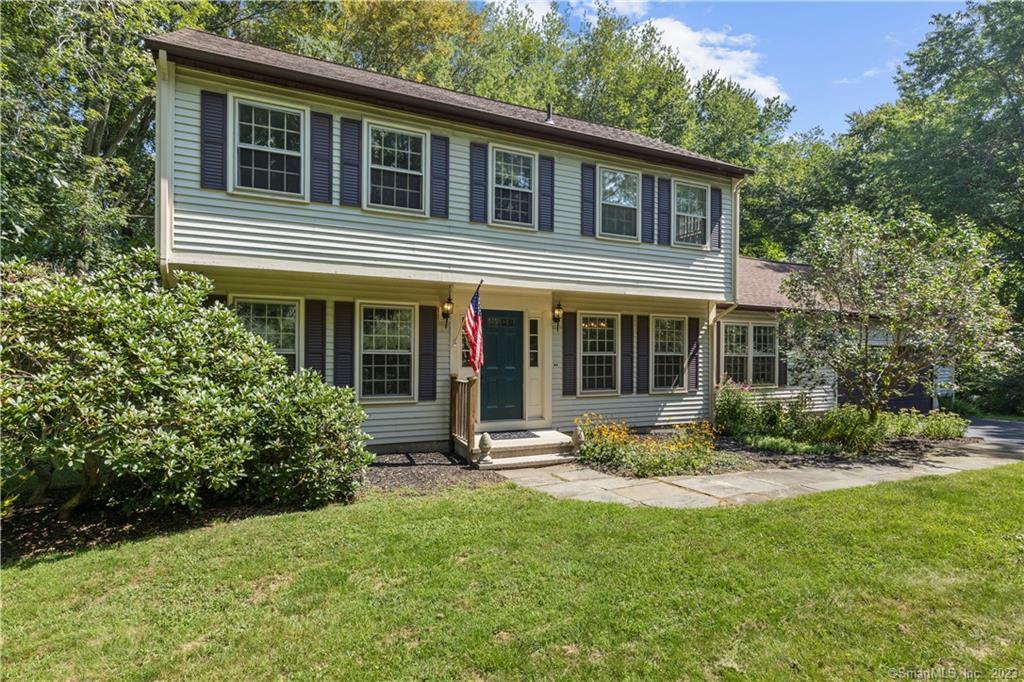 Single Family For Sale at address 5 Fox Chase Lane