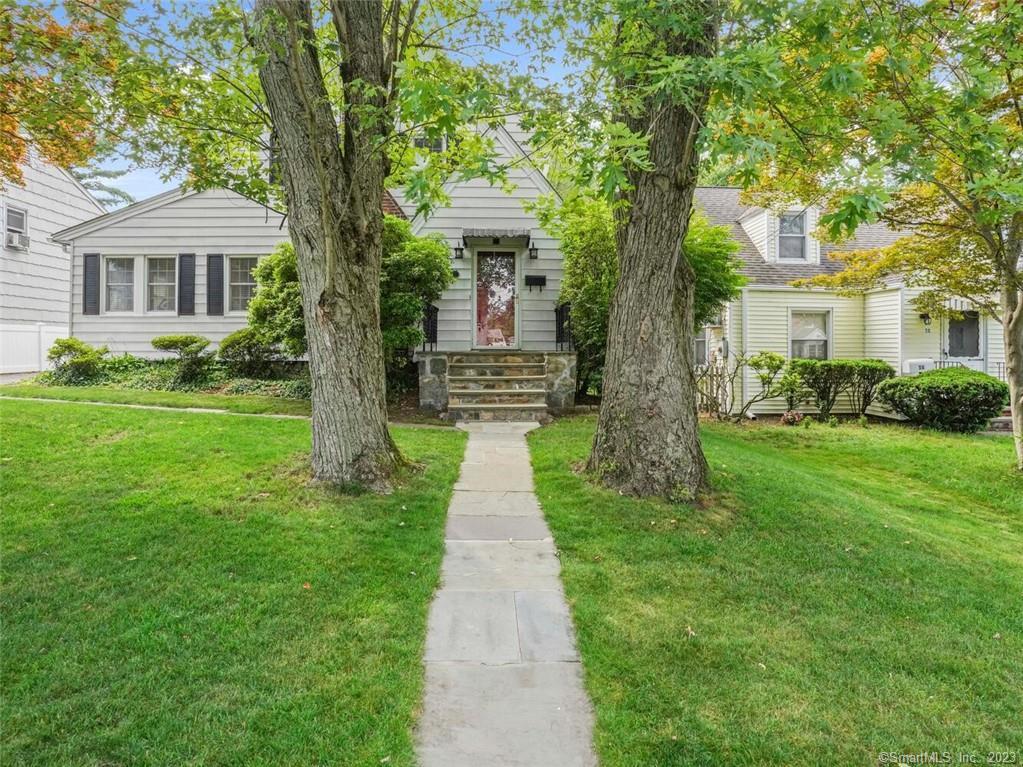 54 Ledge Lane — exterior photo