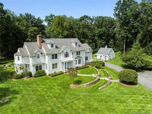 30 Woodridge Circle