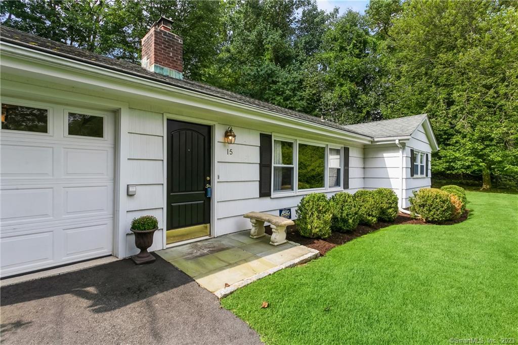 15 Peaceful Lane — exterior photo